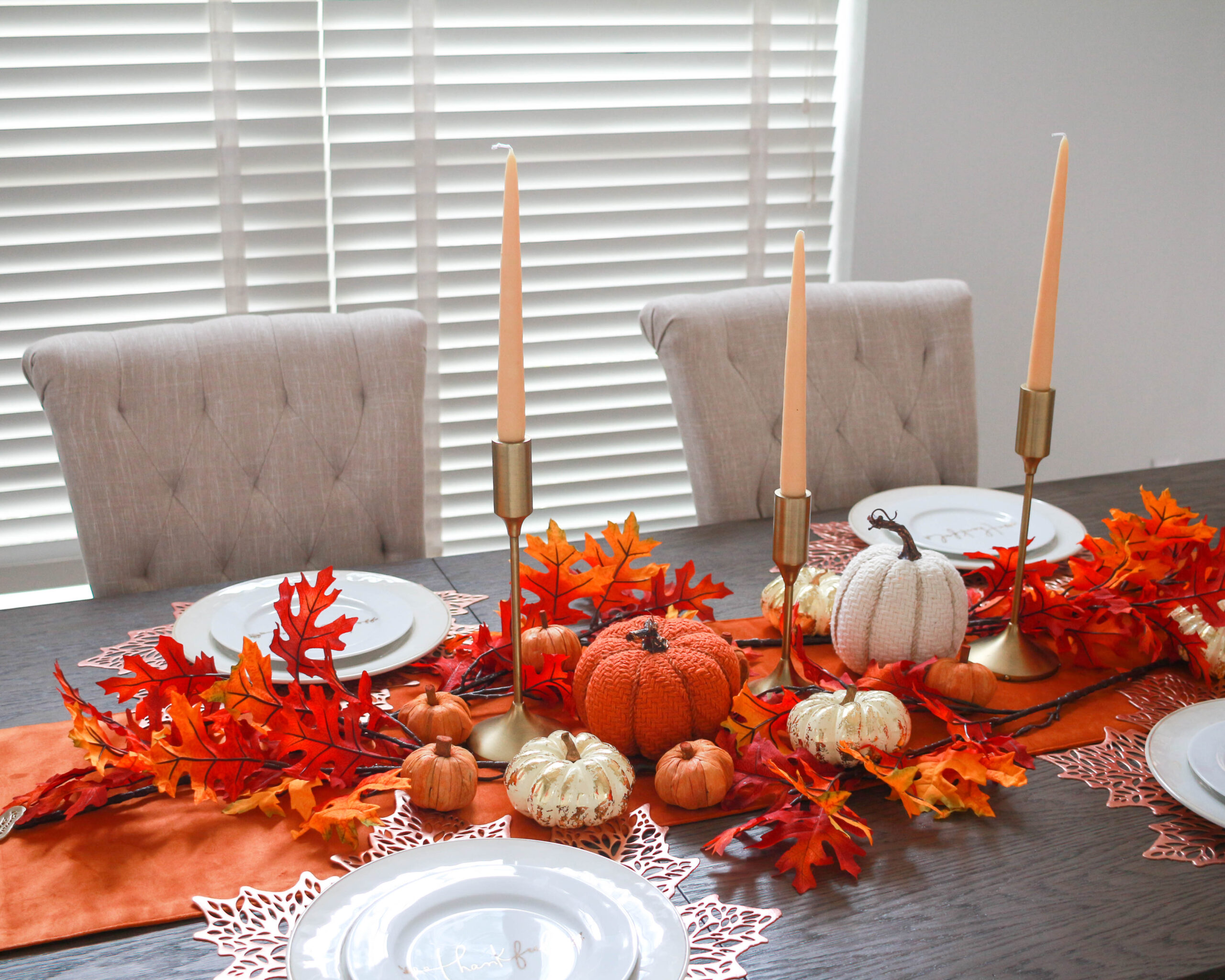 BEAUTIFUL FALL TABLE DECOR - The Fashionable Accountant