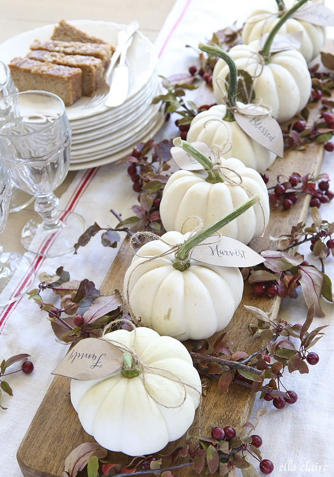 Charming Fall Table Decorations Give The Start To A New Season