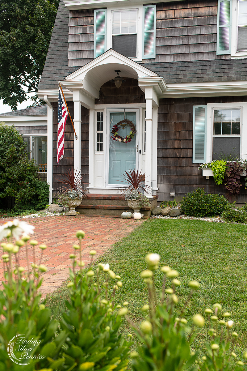 Cozy Fall Exteriors - Finding Silver Pennies