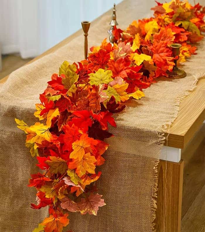 Fall-leaf-garland-table-runner - Ohoh deco