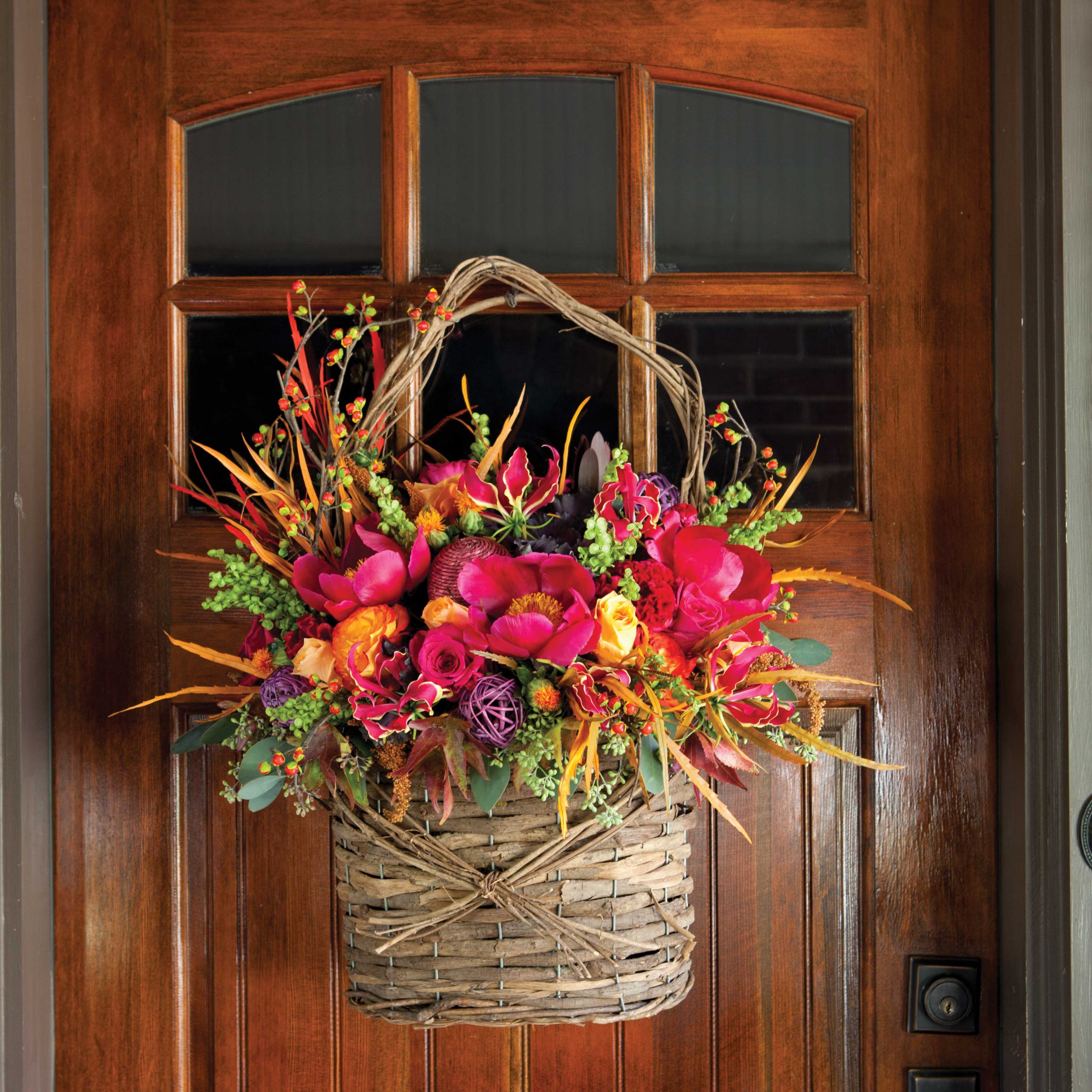 Fall Wreaths And Baskets Fall Door Wreaths Southern Lady Magazine