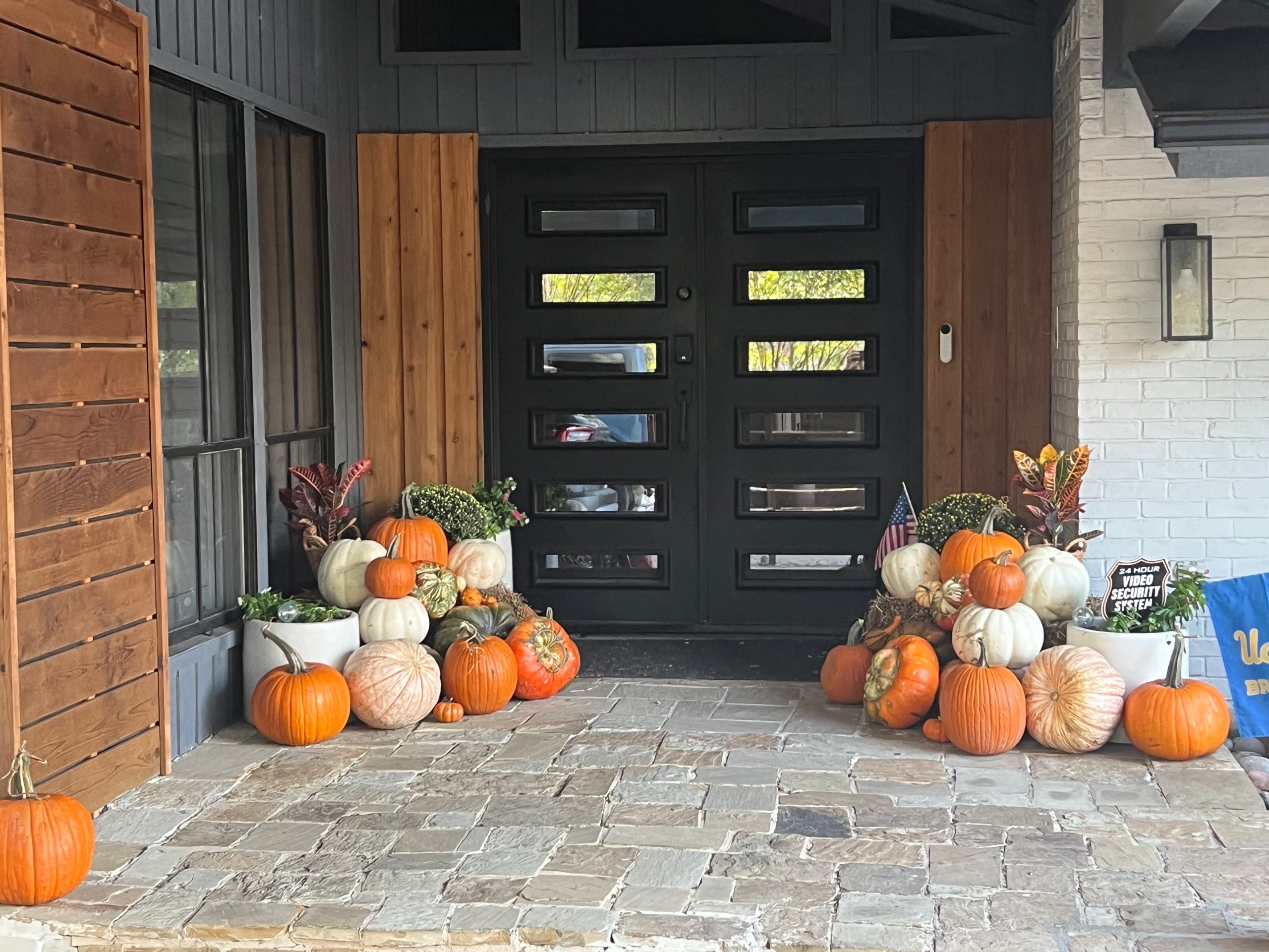 Front Porch Gallery – The Pumpkin Guys DFW
