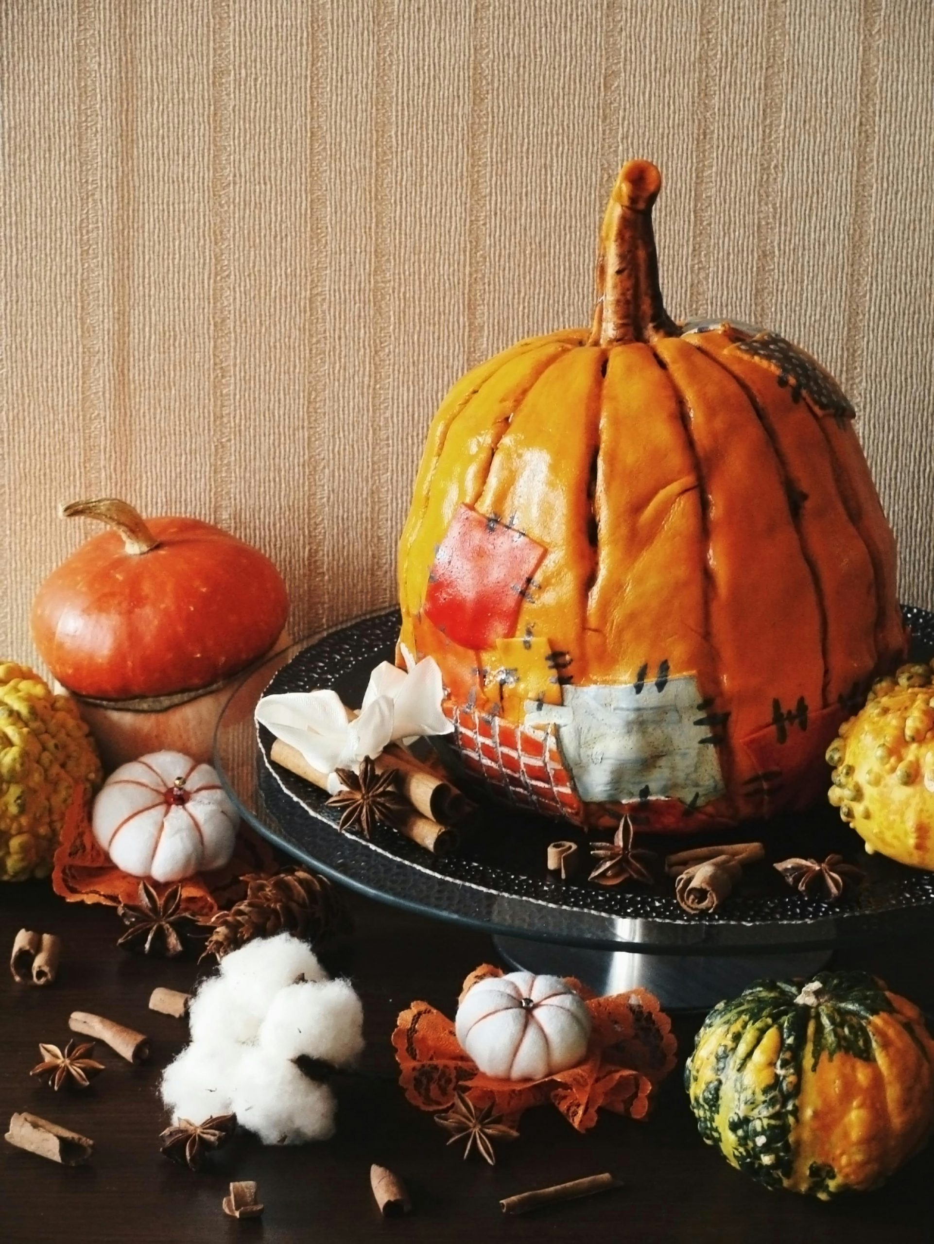 halloween cake pumpkin