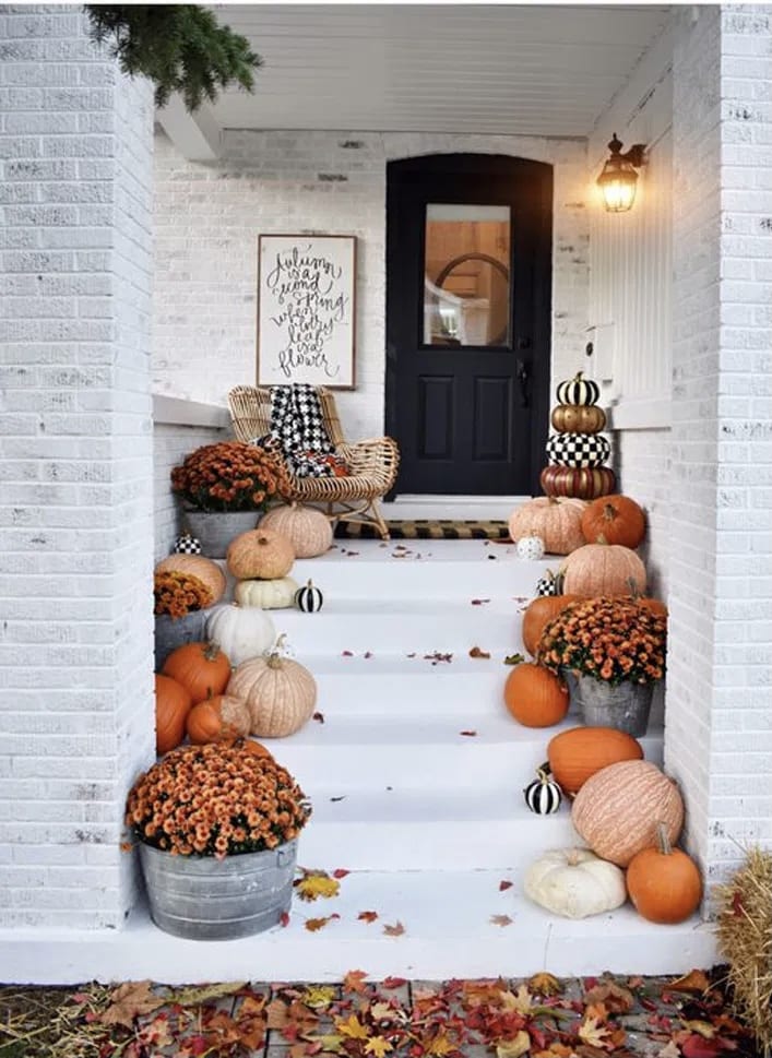 Halloween Front Porches - The House of Hood Blog