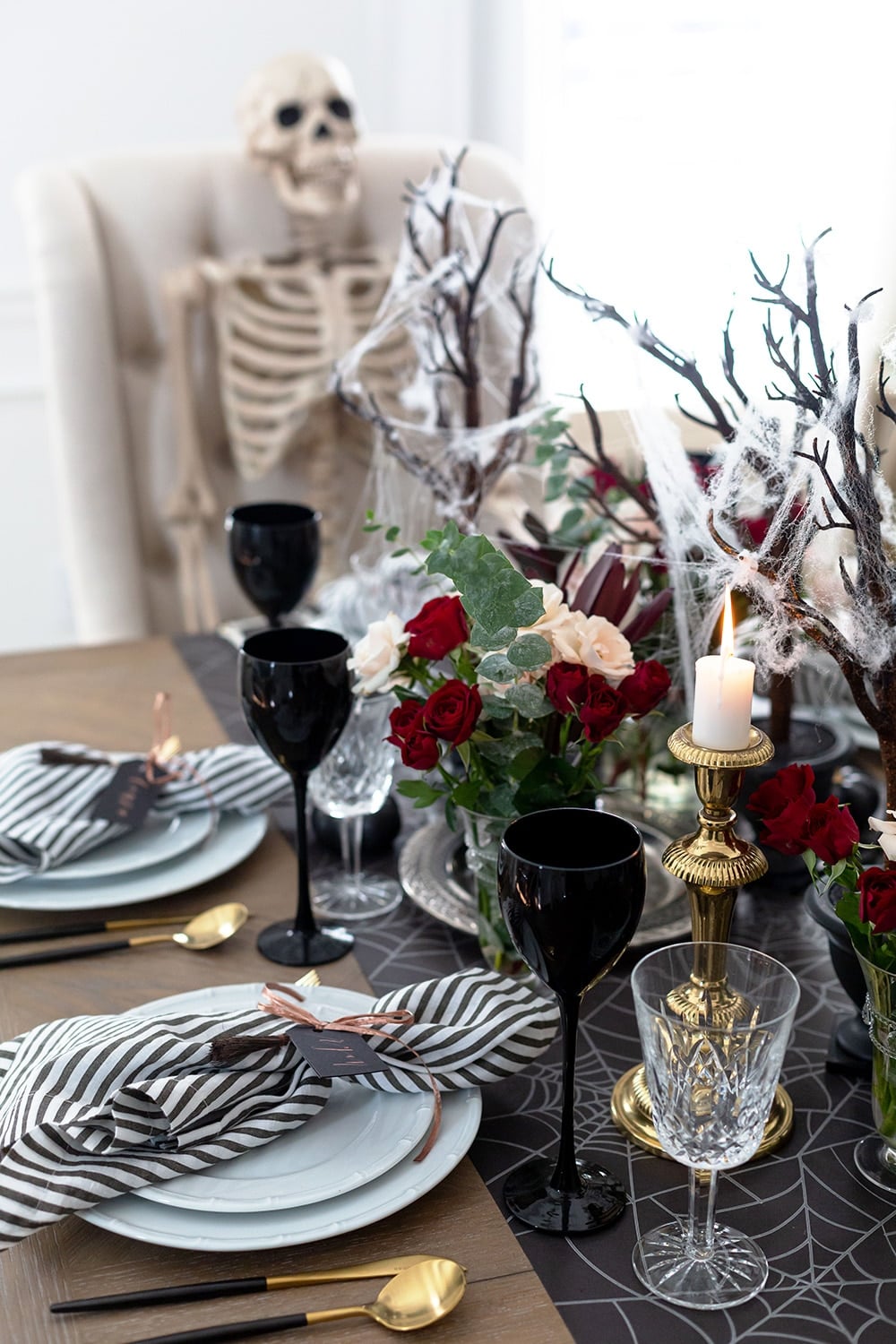 Halloween Tablescape Ideas & More! - Pizzazzerie