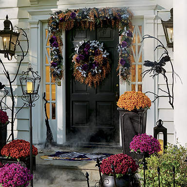 Halloween Wreaths & Garland - Door Wreaths | Grandin Road