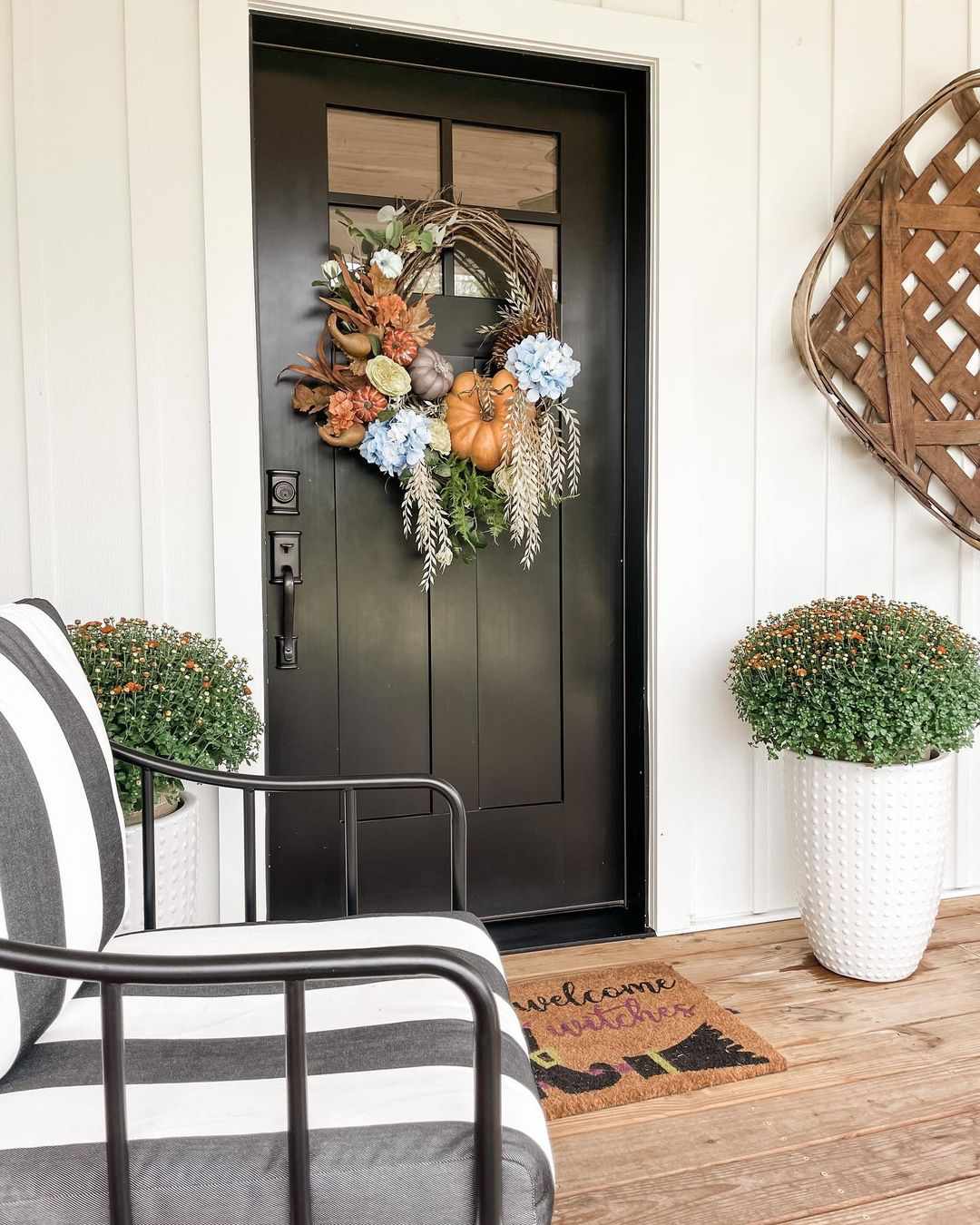 How to Decorate a Small Front Porch for Fall, According to Pros