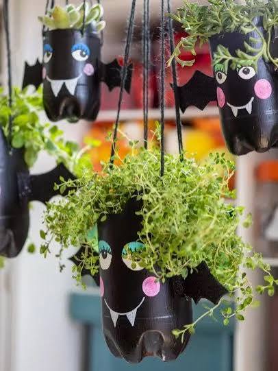 How to DIY a Hanging Bat Planter for Halloween | HGTV