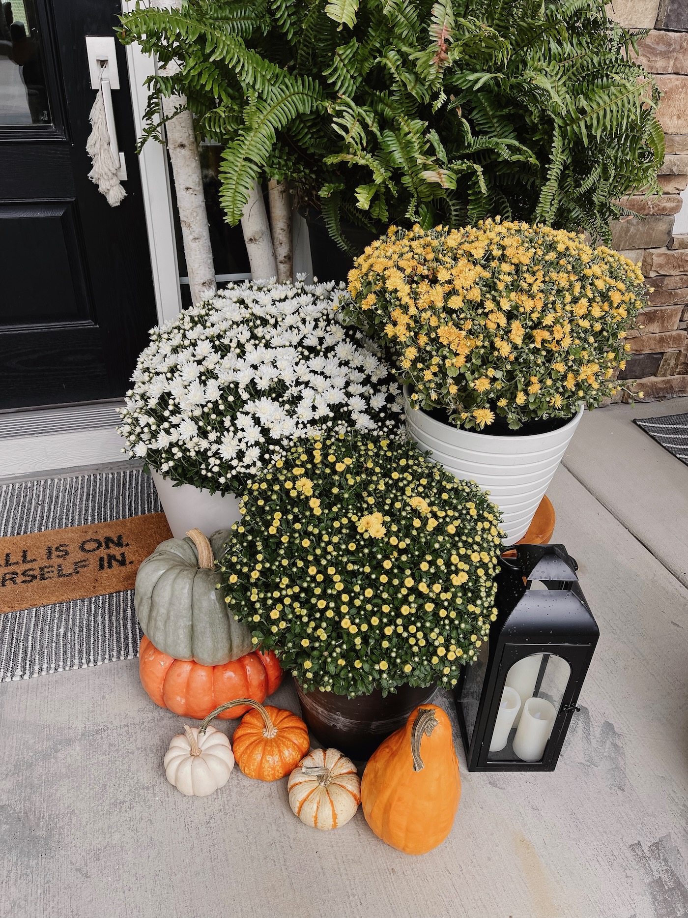 How to Style a Classic Fall Front Porch - Life Love Larson