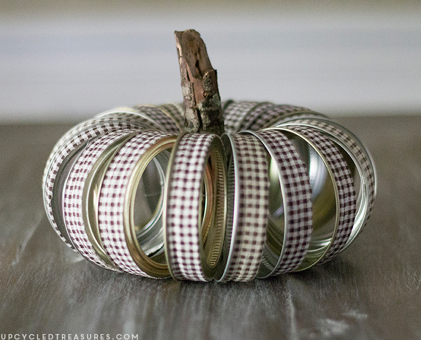 Mason Jar Canning Bands Pumpkin - Mason Jar Crafts Love