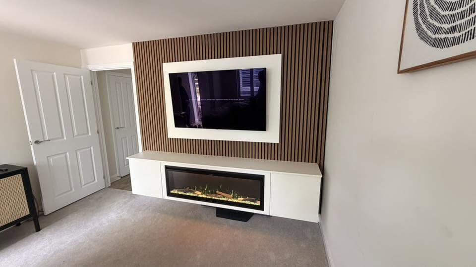 Media Wall Cost with Fireplace vs Without: Full Comparison