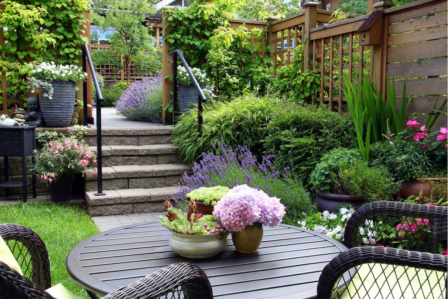Planters can transform your outdoor space. Here's how to use them | The Seattle Times