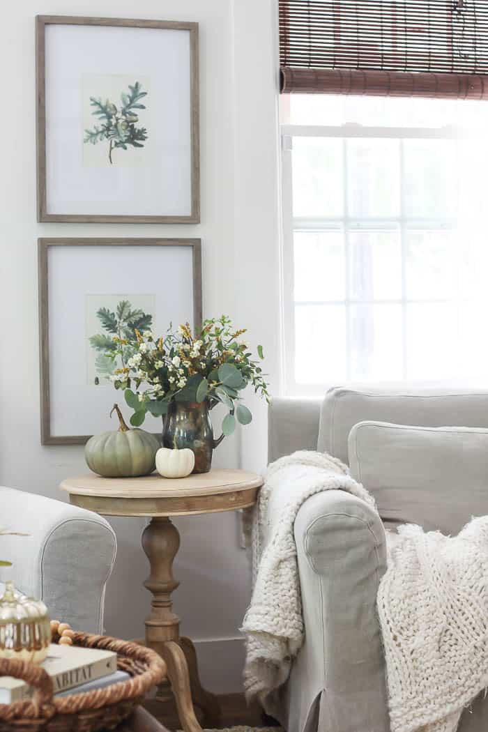 Simple Fall Decorating Ideas - Rooms For Rent blog