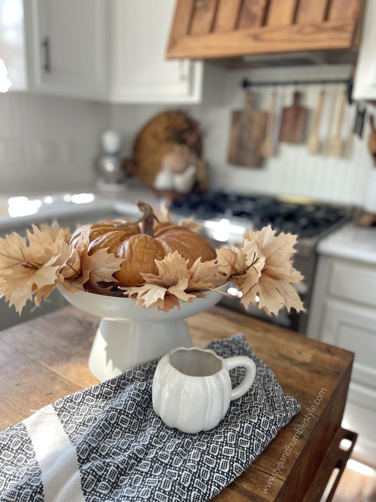 Simple Ways How To Add Fall Touches To Your Kitchen * Hip & Humble Style