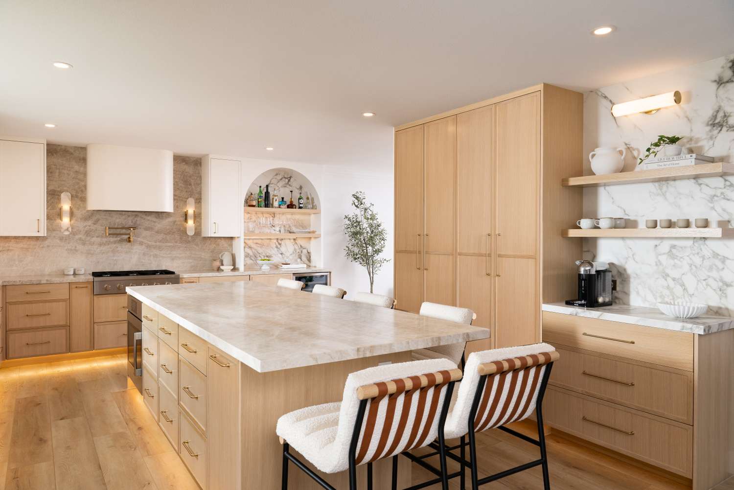 The Era of the All-White Kitchen Is Over—Here's the Cabinet Trend Designers Are Loving in 2026