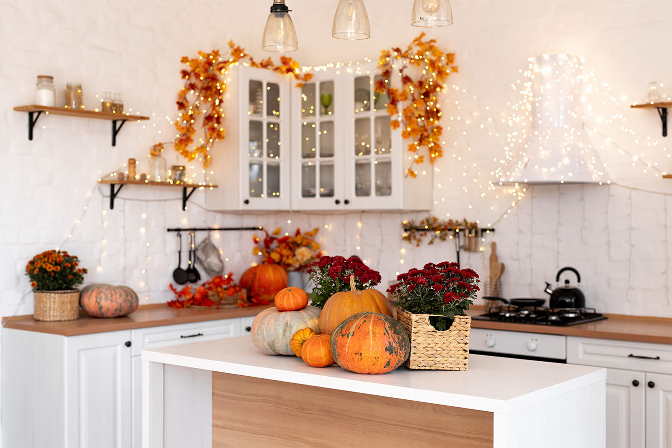 Warm up your space with these 10 traditional fall decor trends for 2025