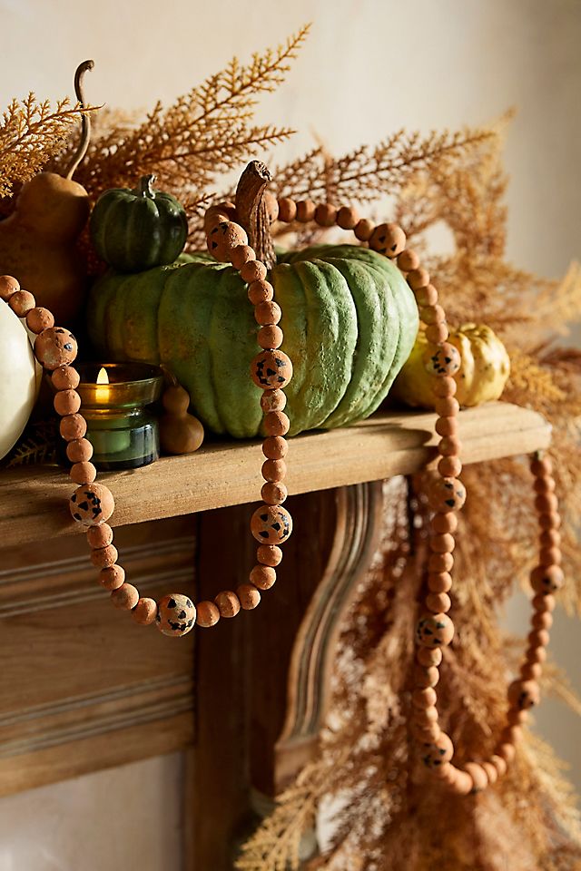 Wooden Pumpkin Garland | Terrain