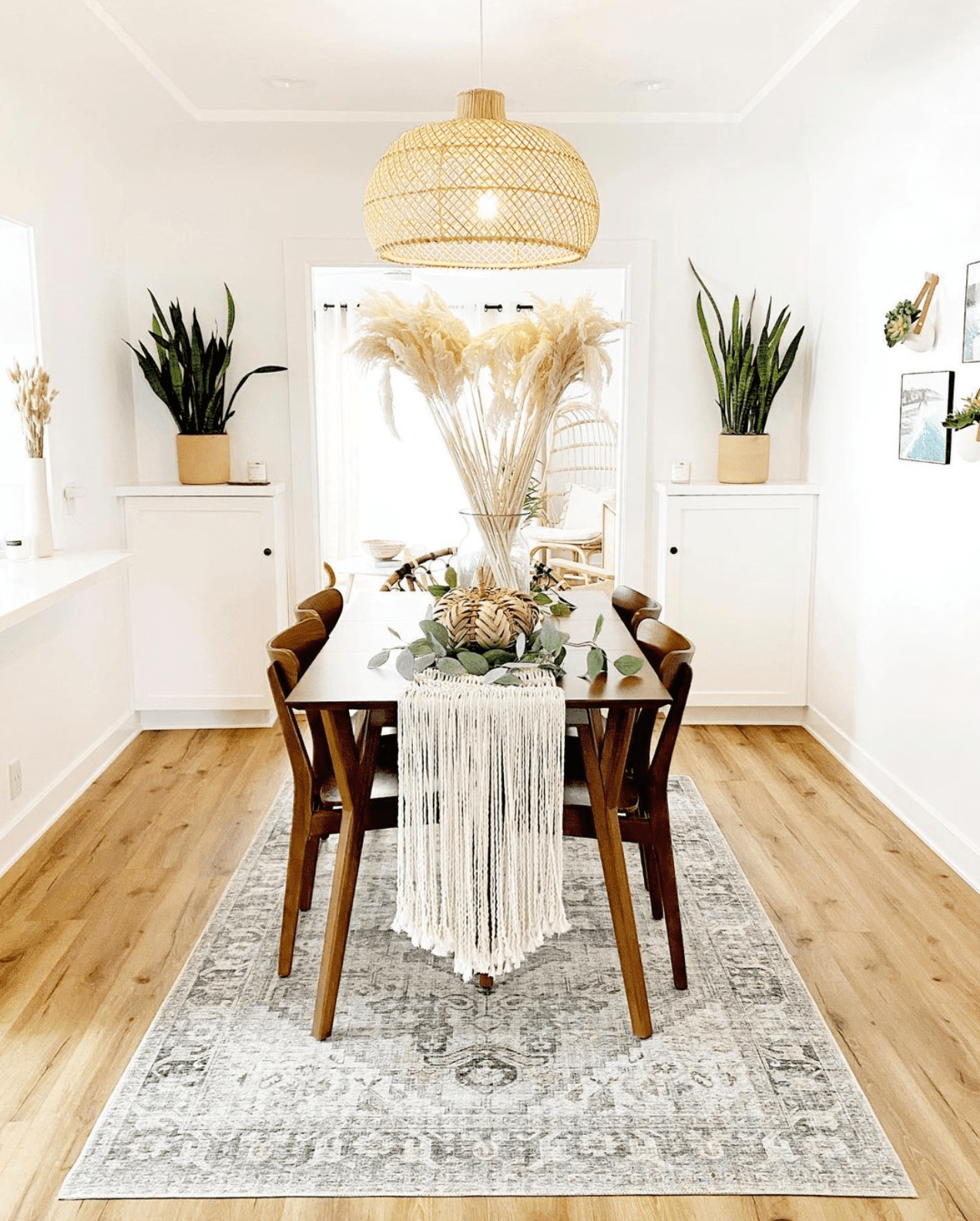 20 Beautiful Bohemian Dining Rooms We Love