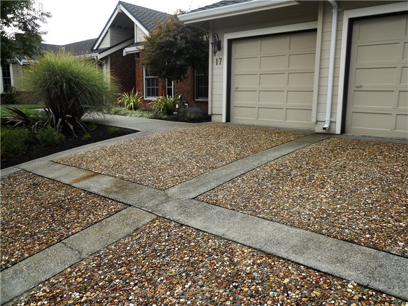 Decorative Driveway Borders, Bands & Aprons - Landscaping Network