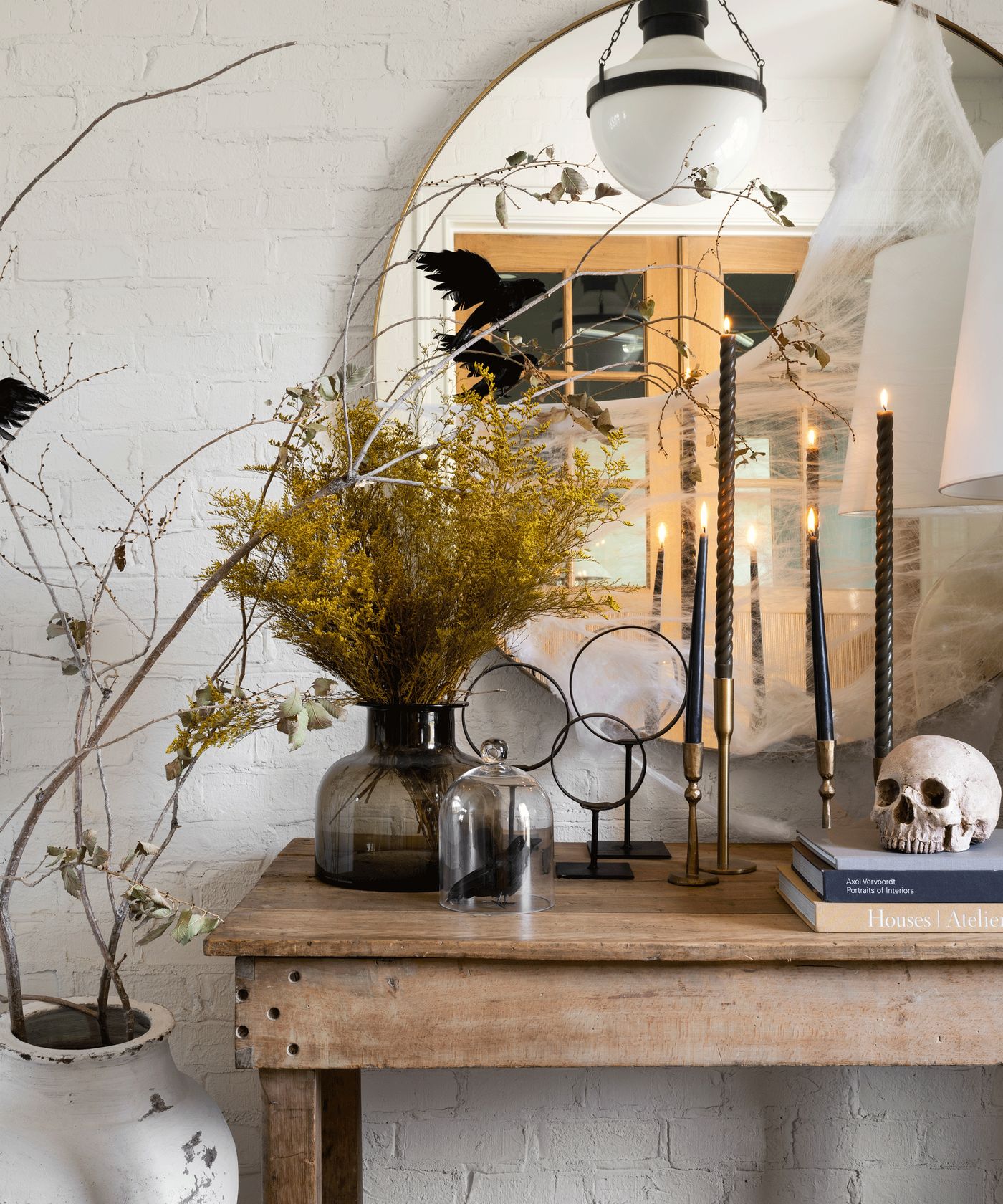 10+ Halloween Decorating Ideas That Are Spooky Yet Chic