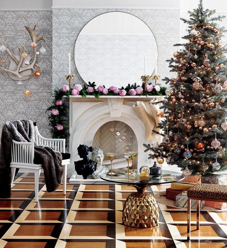 12 Festive Christmas Mantel Decoration Ideas