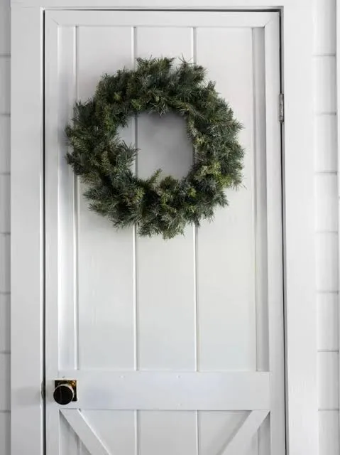 12 Ways to Add Vintage Style This Winter | HGTV