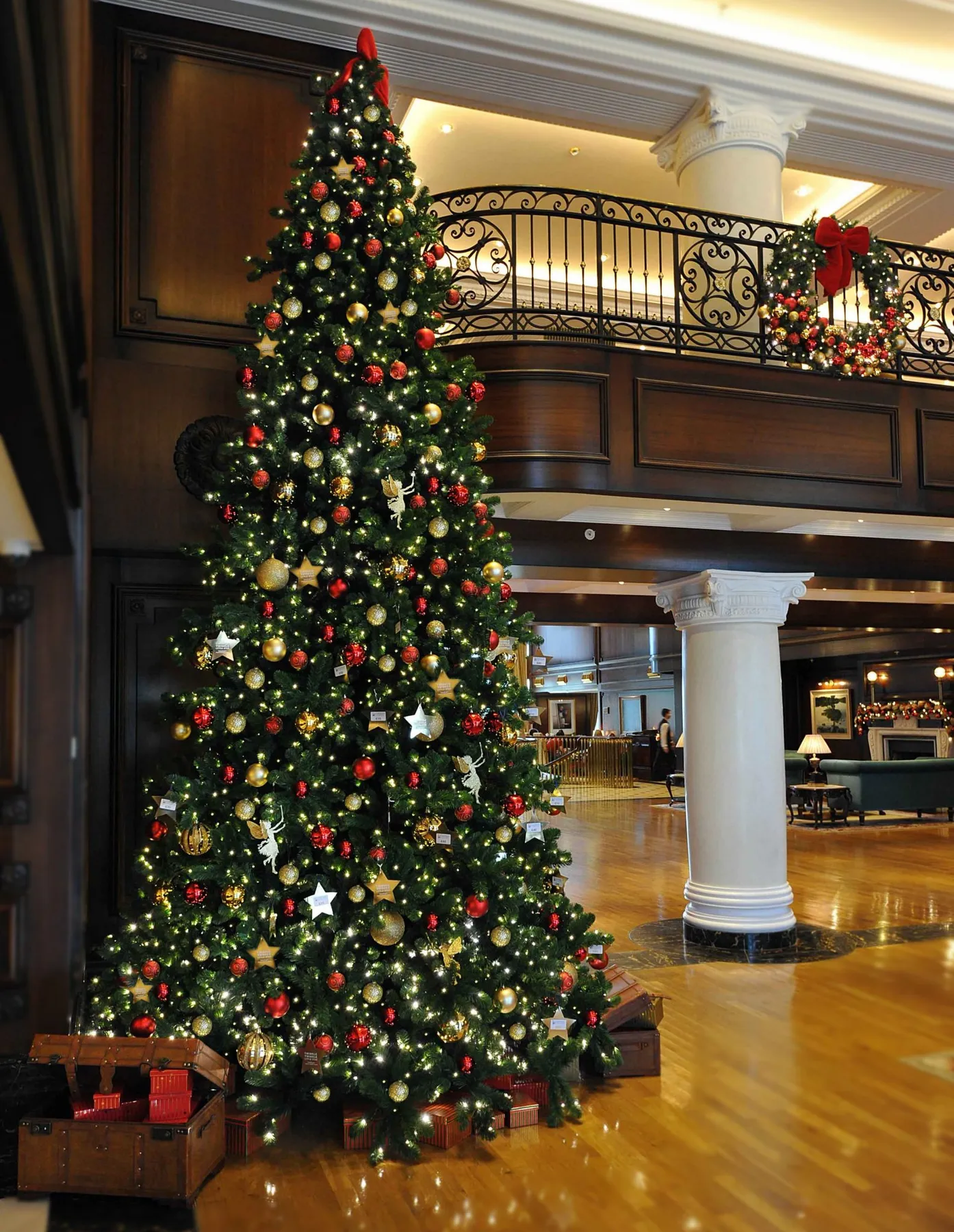 12ft Christmas Tree with dazzling Gold Red Decorations