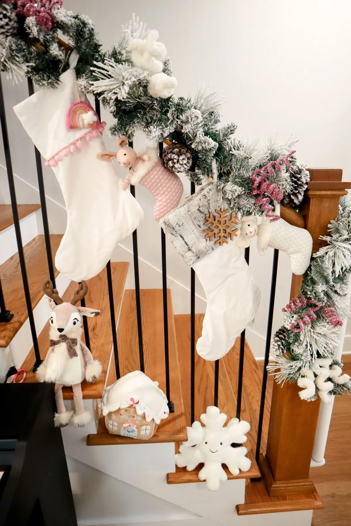 2023 Christmas Decor — Breezing Through
