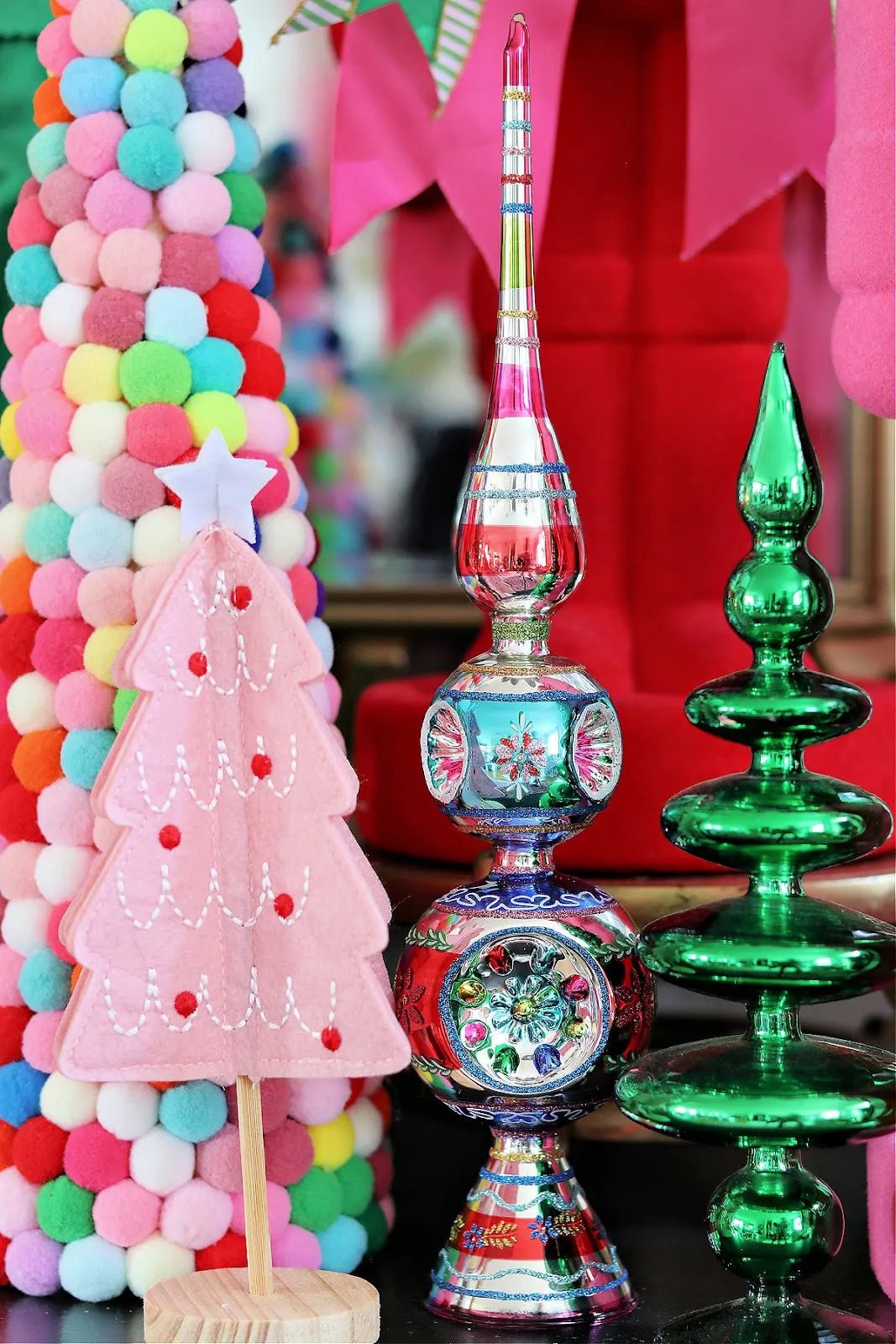 2025 CHRISTMAS HOME TOUR PART 2 || FRONT PORCH AND ENTRY | Dimples and  Tangles