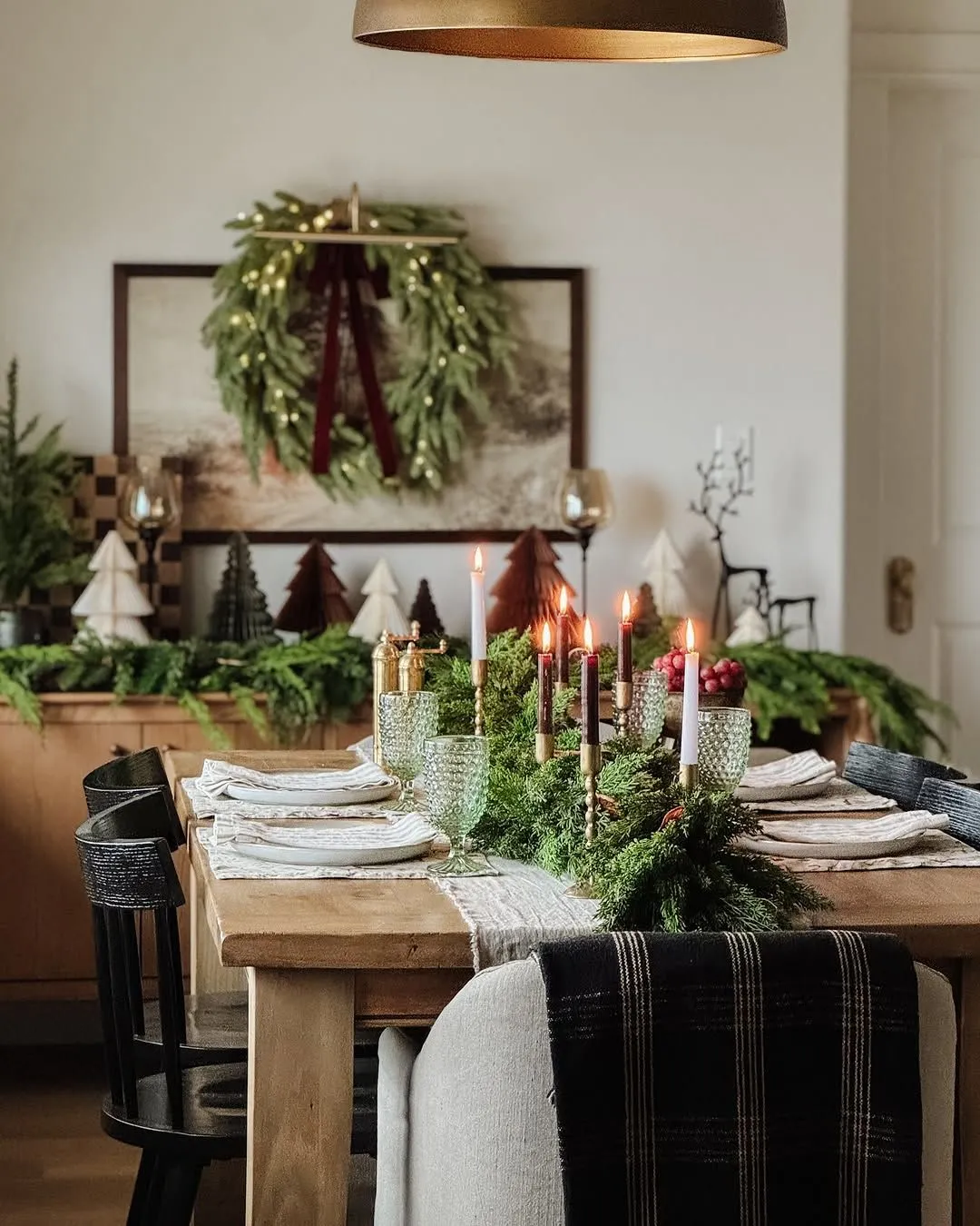 22 Christmas Tablescape Ideas for a Stunning Holiday Setting