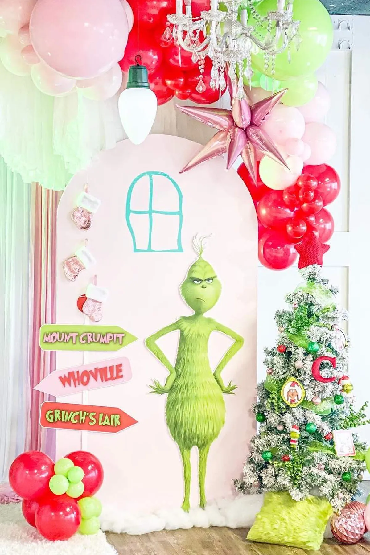 33 Whoville-Ready Grinch Christmas Party Ideas (Decorations Grinch Party Decoration