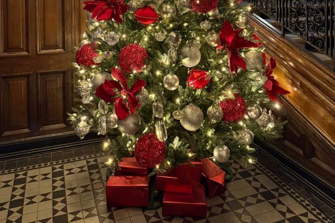 4 Ways to Have a Ralph Lauren-Inspired Christmas in Westchester