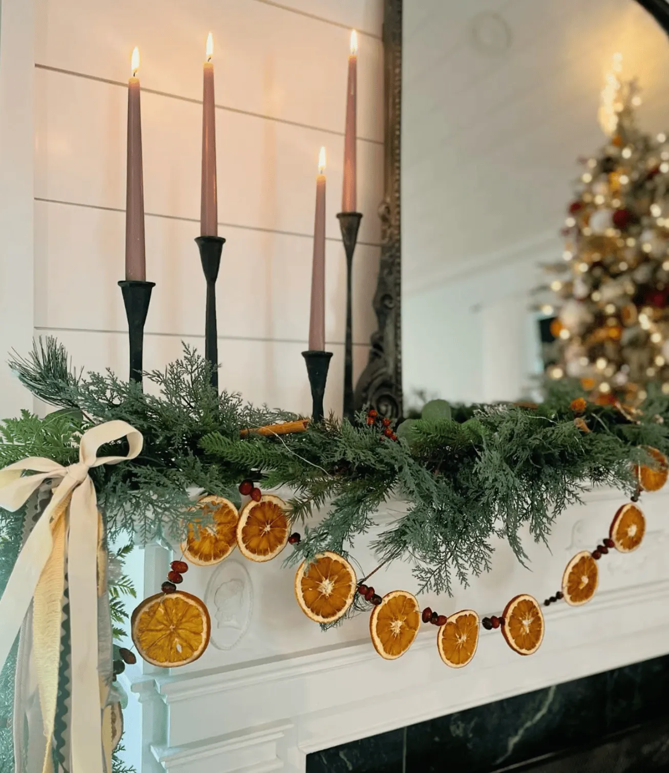 49 Creative Ideas for Decorating Your Mantle for Christmas - Authentic Christmas