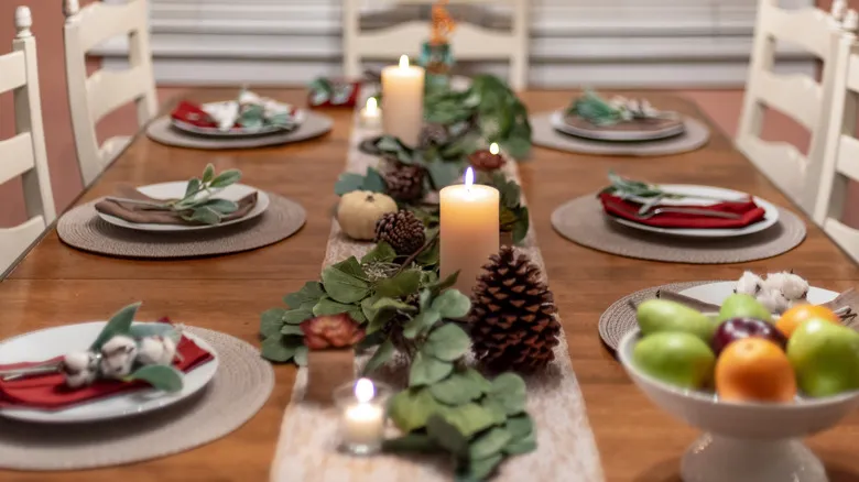 50 Christmas Dining Room Decor Ideas To Celebrate A Festive Feast In Style