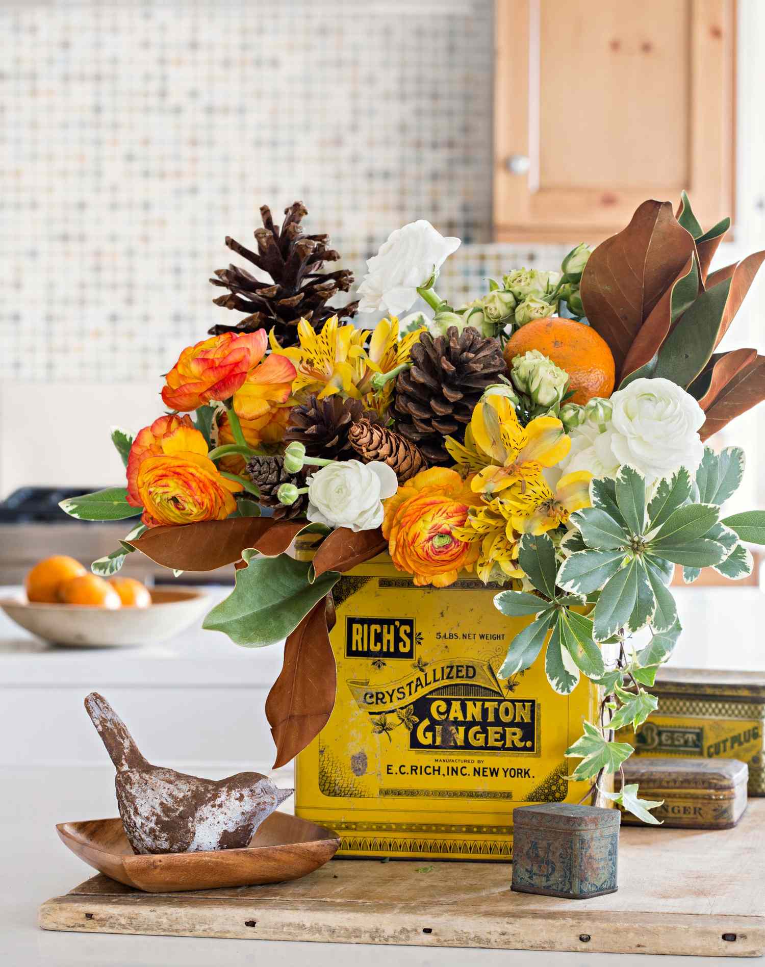 7 Beautiful Winter Flower Arrangements