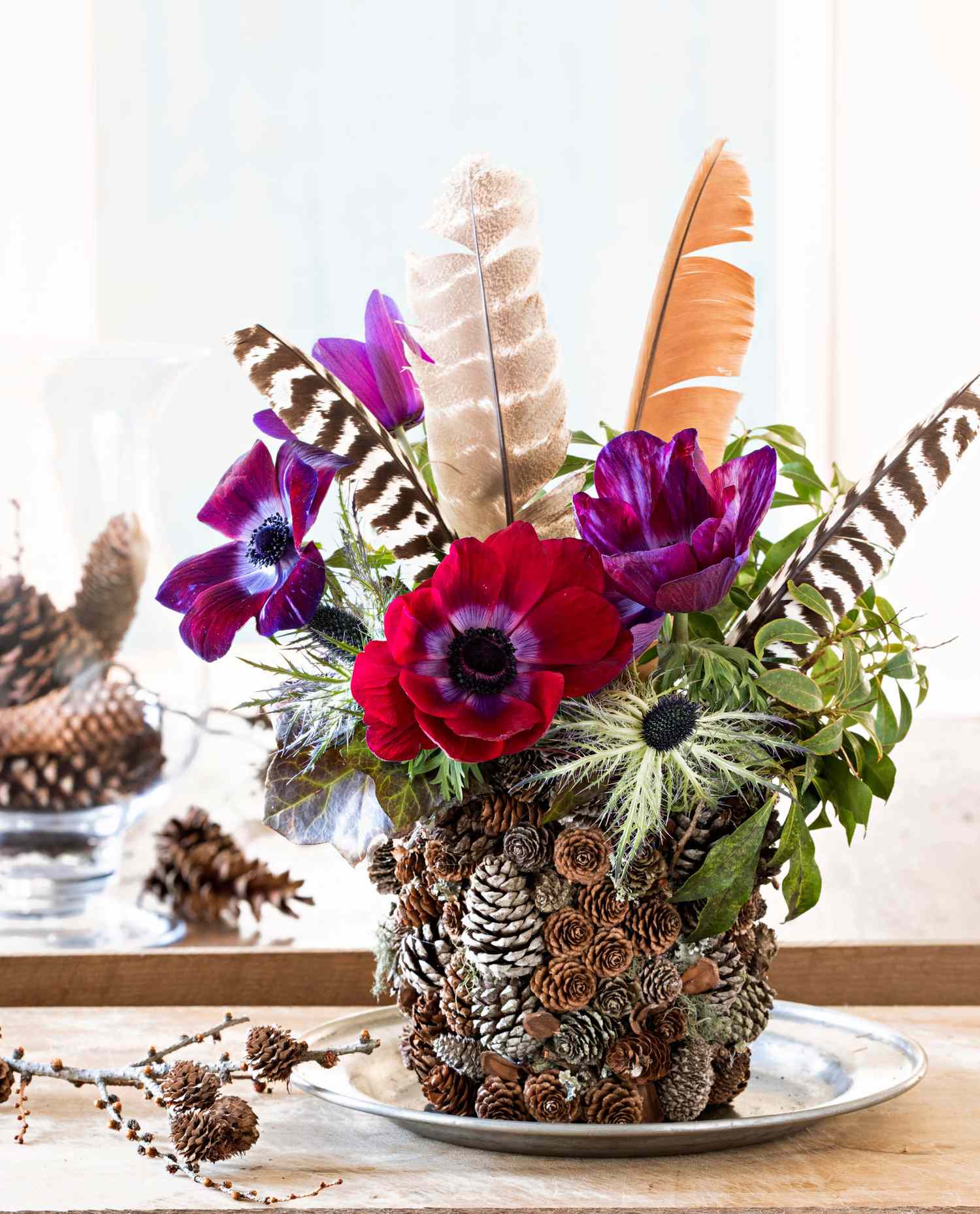 7 Beautiful Winter Flower Arrangements