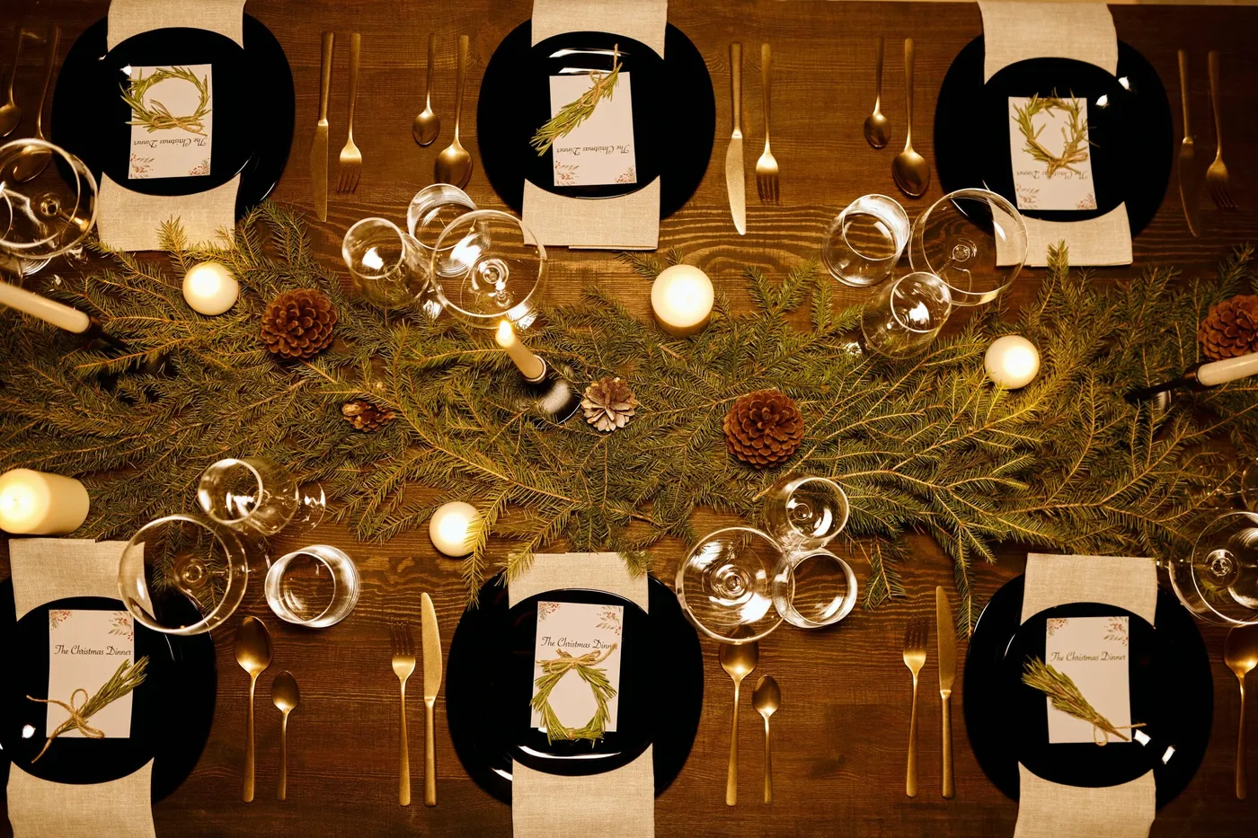 7 Etiquette Tips for Holiday Dinner Parties – The Style Bouquet