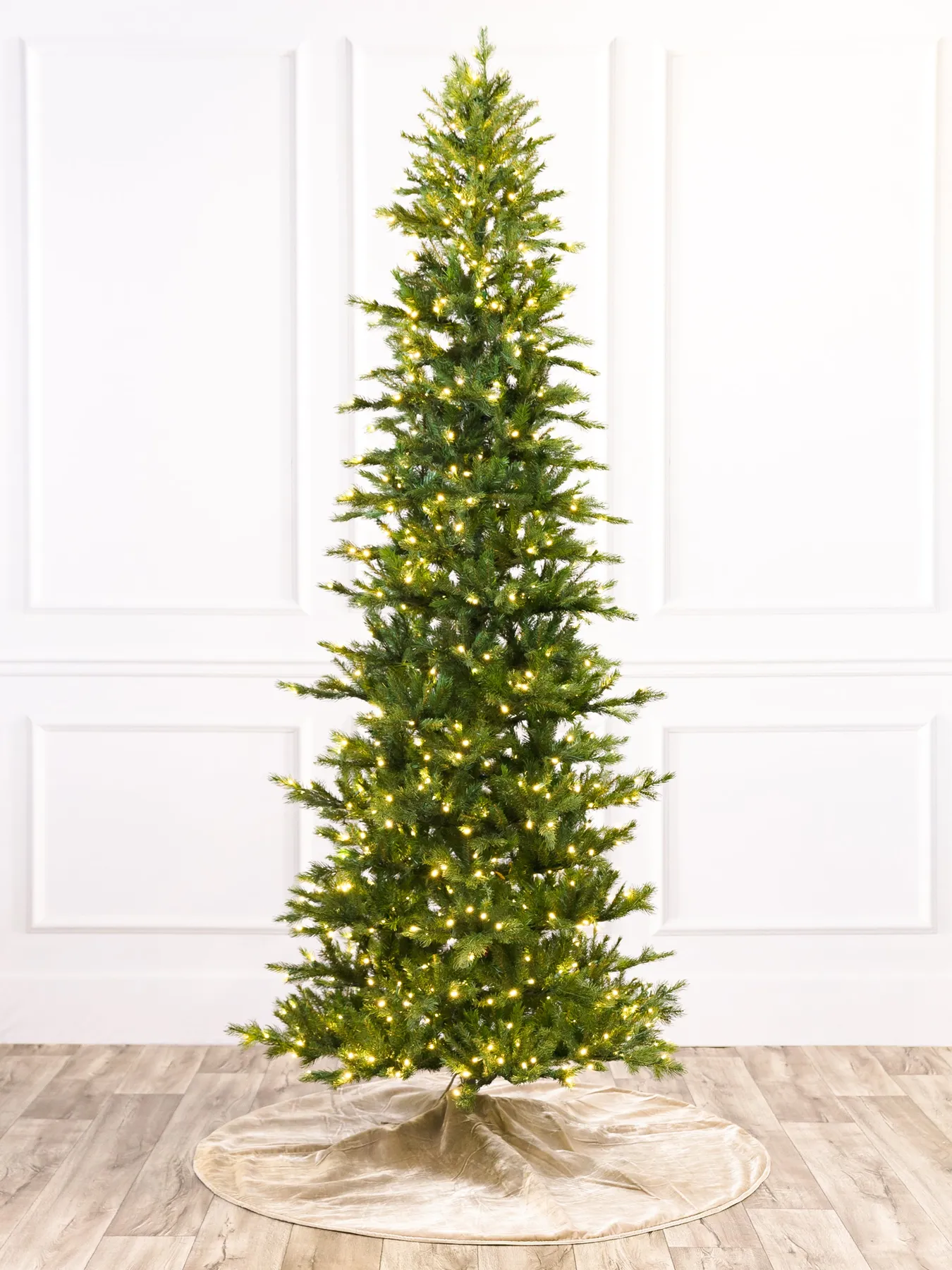 7Ft Pre-Lit LED Artificial Flocked Slim Fir Christmas Tree – LuxenHome 7ft Slim  Christmas Tree w/