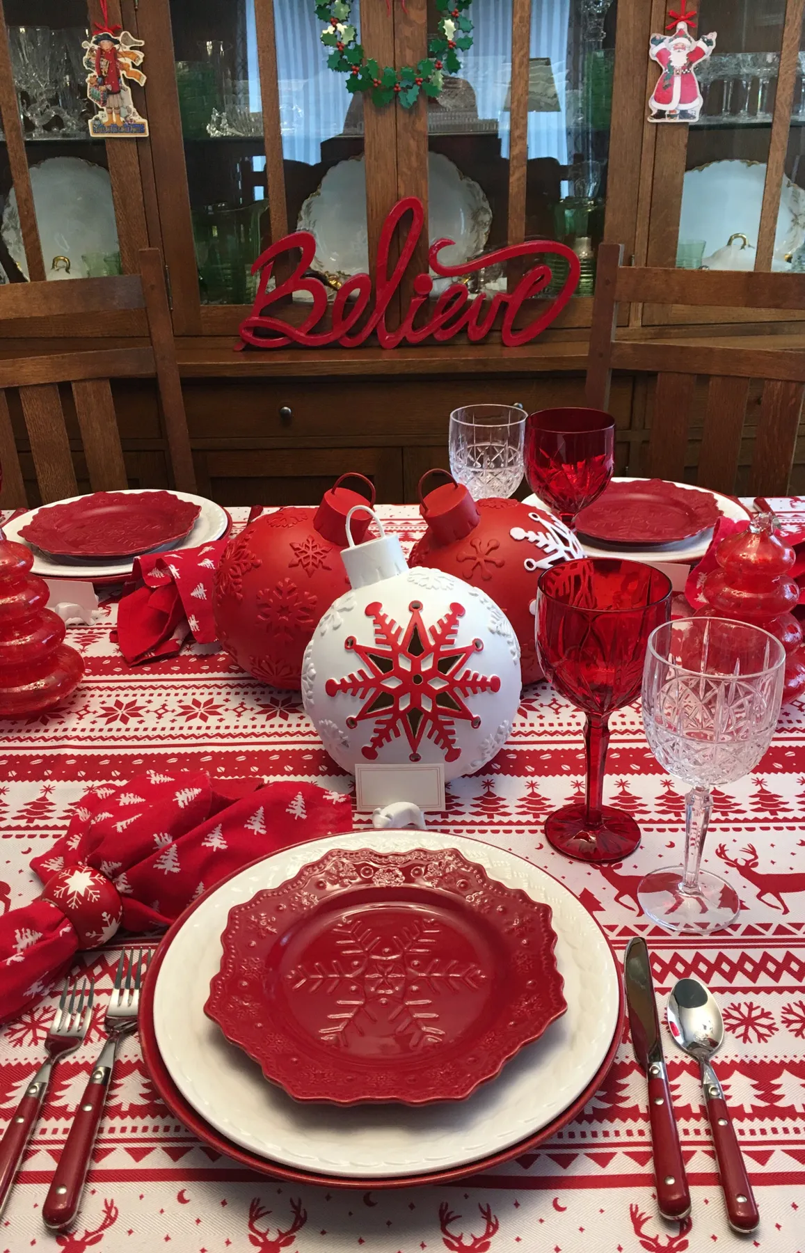 A Red and White Christmastime Tablescape — Whispers of the Heart