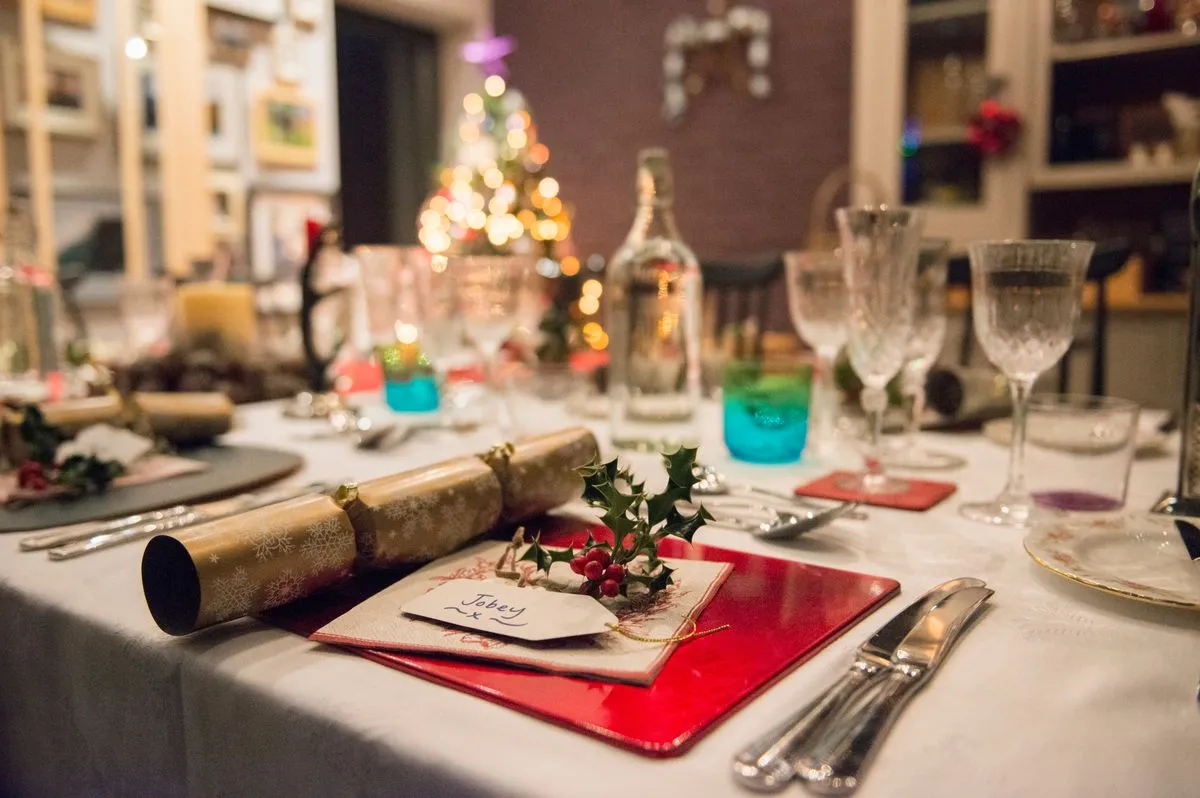 Aldi urges shoppers 'check twice' as most forgotten Christmas dinner items  named - The Mirror