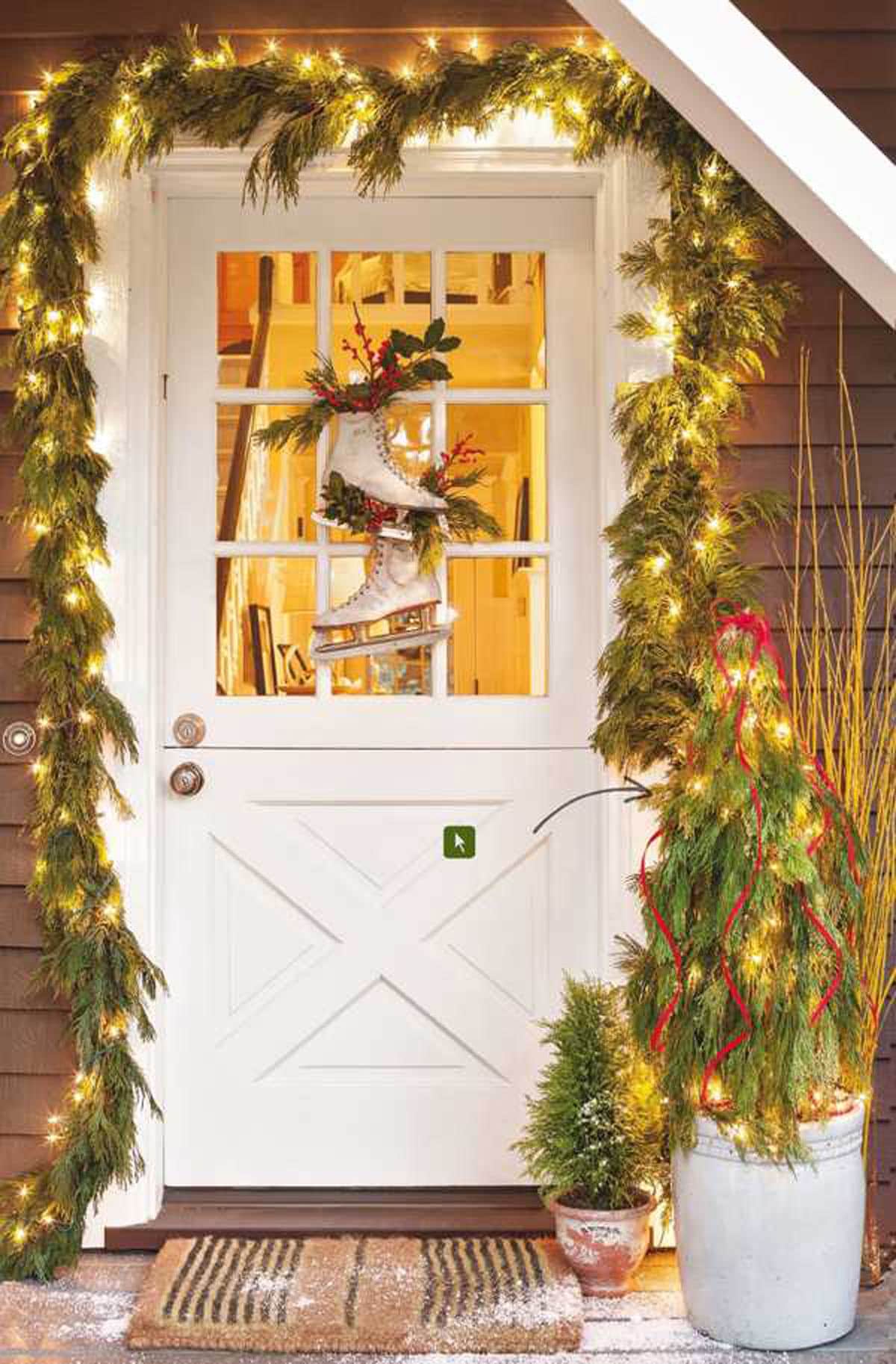 Amazing Easy DIY Christmas Outdoor Decorations - A Piece Of Rainbow