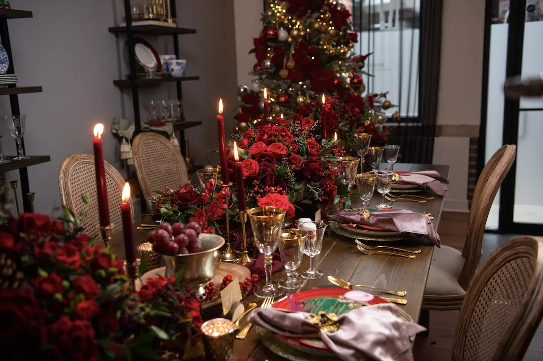 An Elegant & Festive Tablescape to Inspire Your Christmas Dinner  Celebration Dreams — The Art Of Celebrating