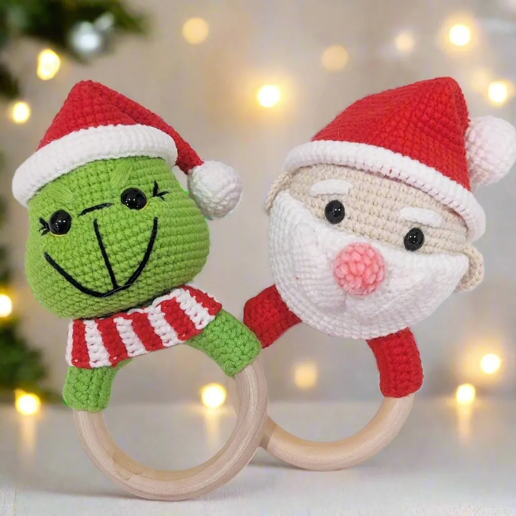 Baby rattles - Christmas - Santa Claus & The Grinch - Handmade Crochet – Faye Faye Mommy