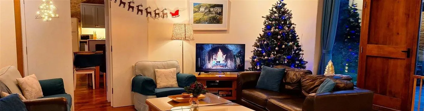 Christmas and New Year Cottages in North Devon| Christmas Cottages| Sleep up to 14 Guests