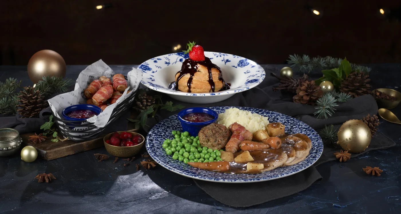 Christmas at Wetherspoon - J D Wetherspoon