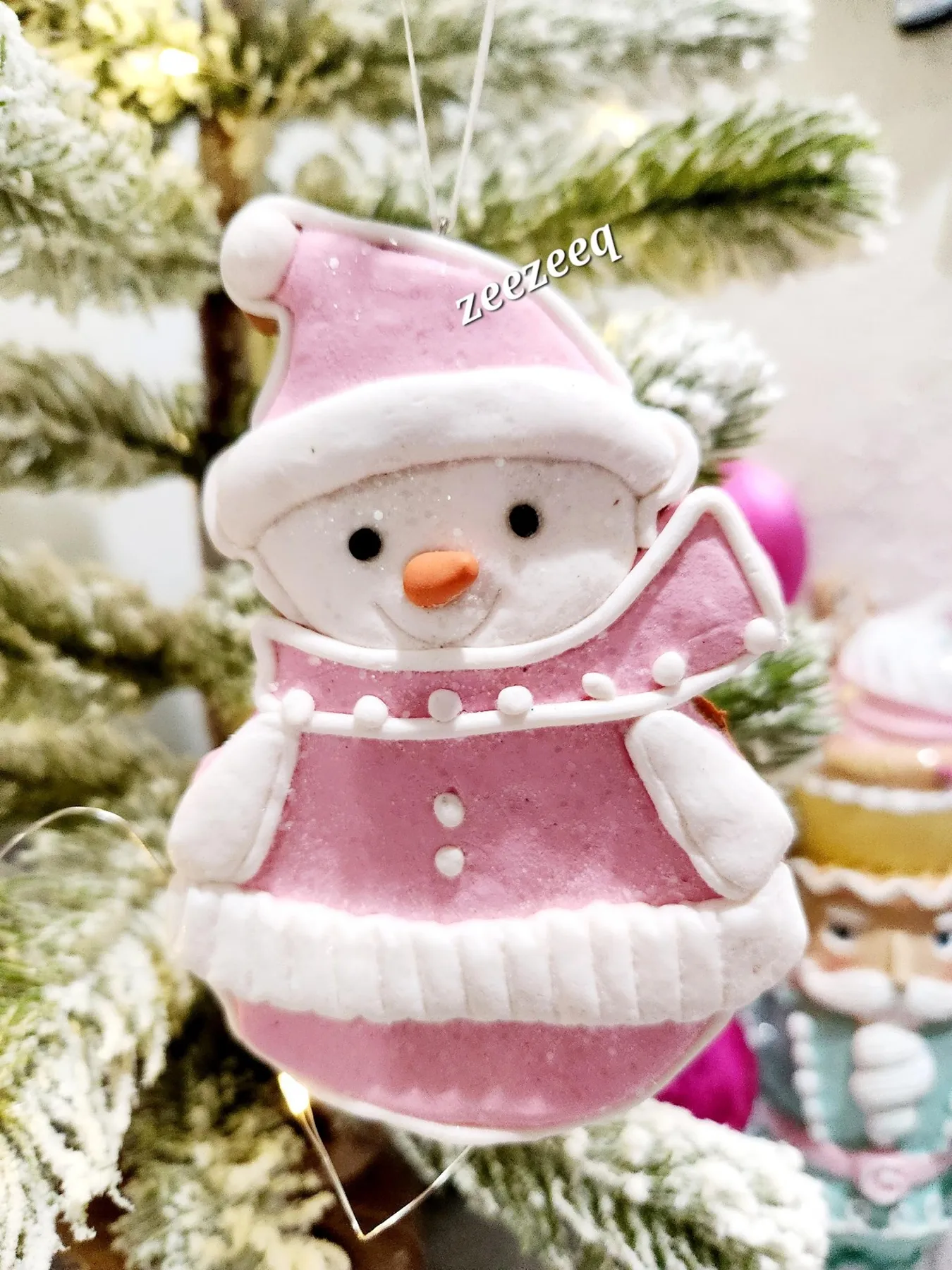Christmas Gingerbread Cookie Snowman Pastel | Mercari
