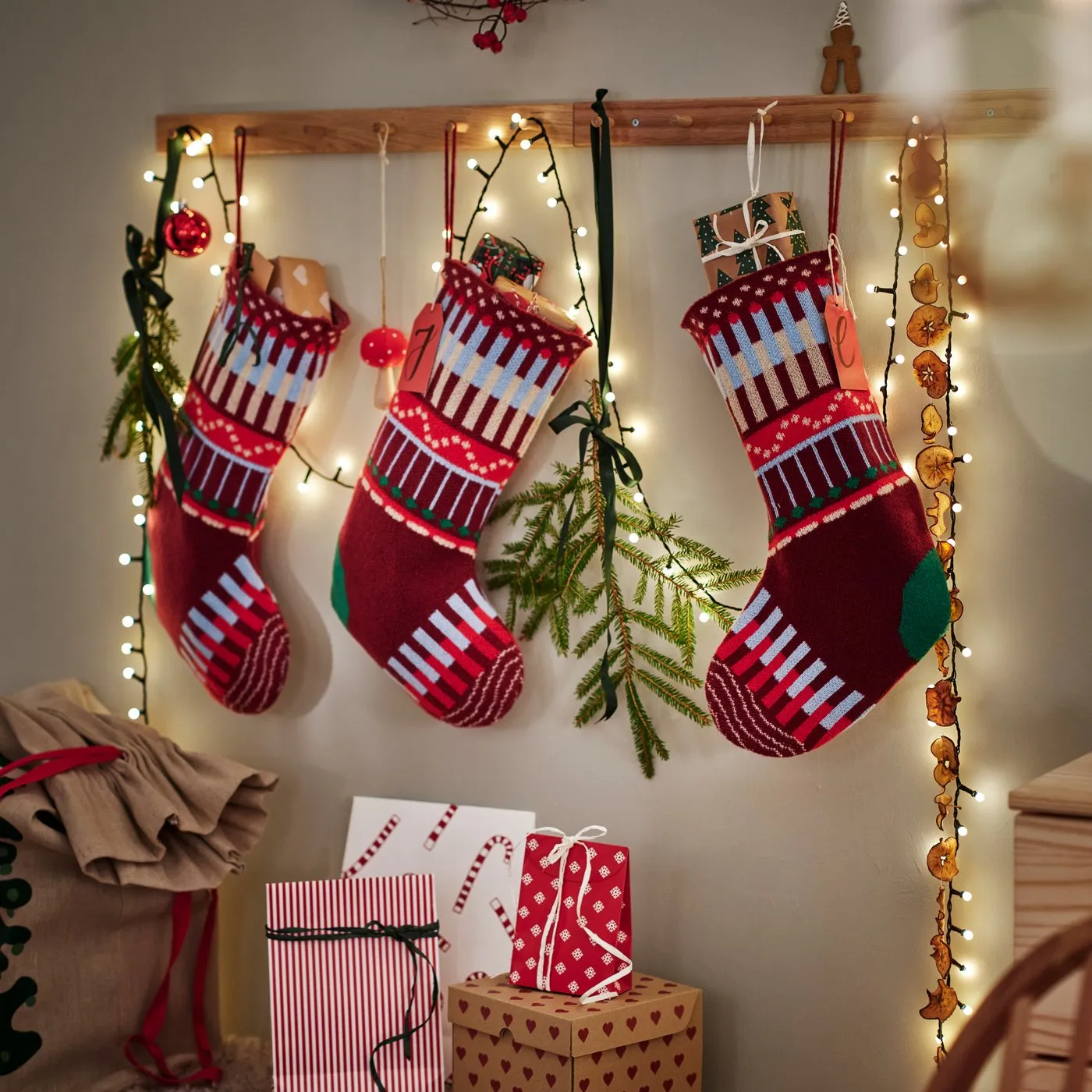 Christmas Light Decorating Ideas for a Festive Home - IKEA UK