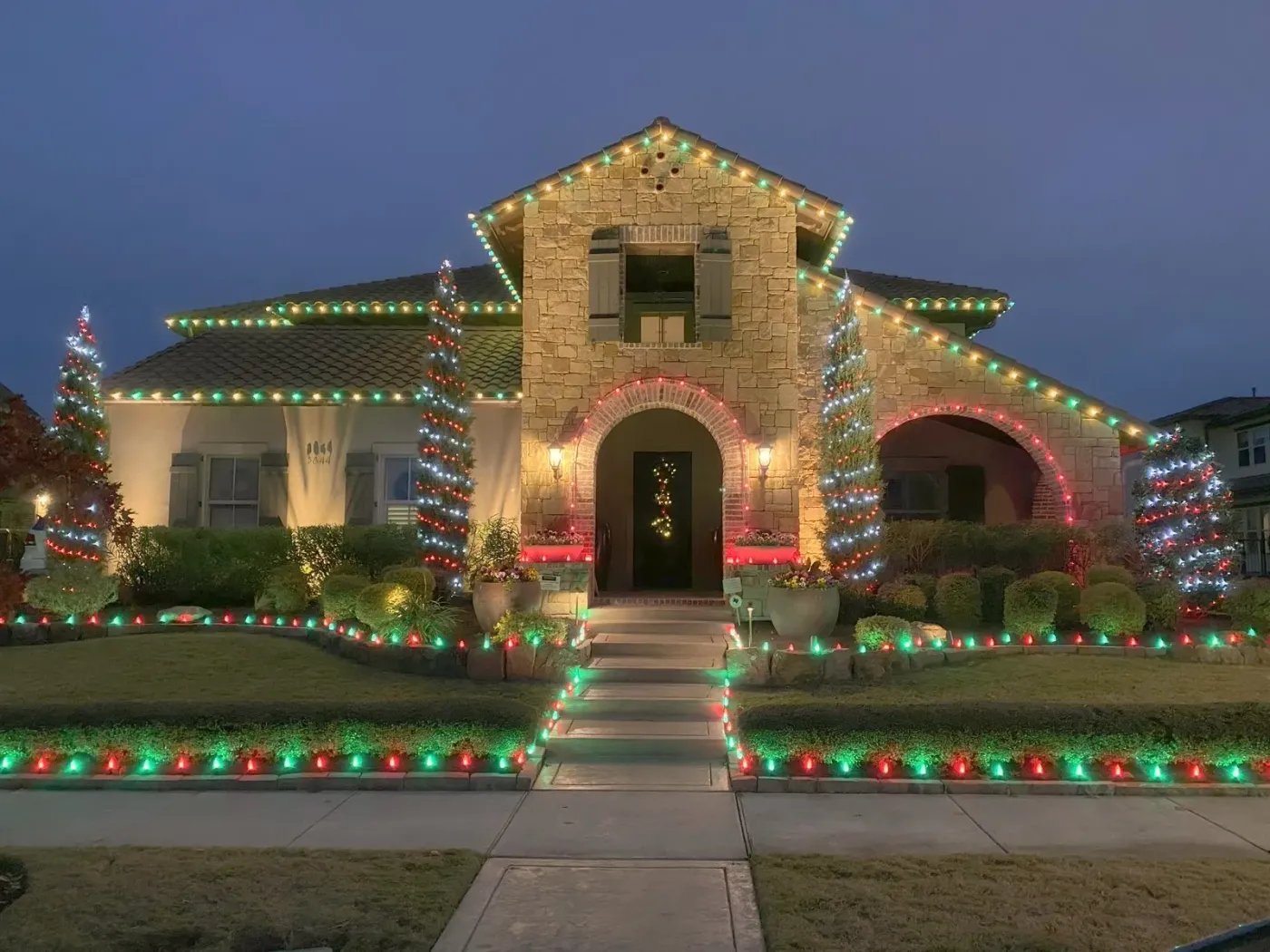 Christmas Light Installation Cost North Texas | 2026 Pricing