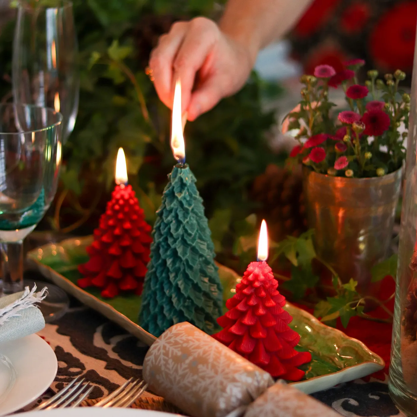 Christmas Tree Candle Poinsettia – Inside Living Singapore