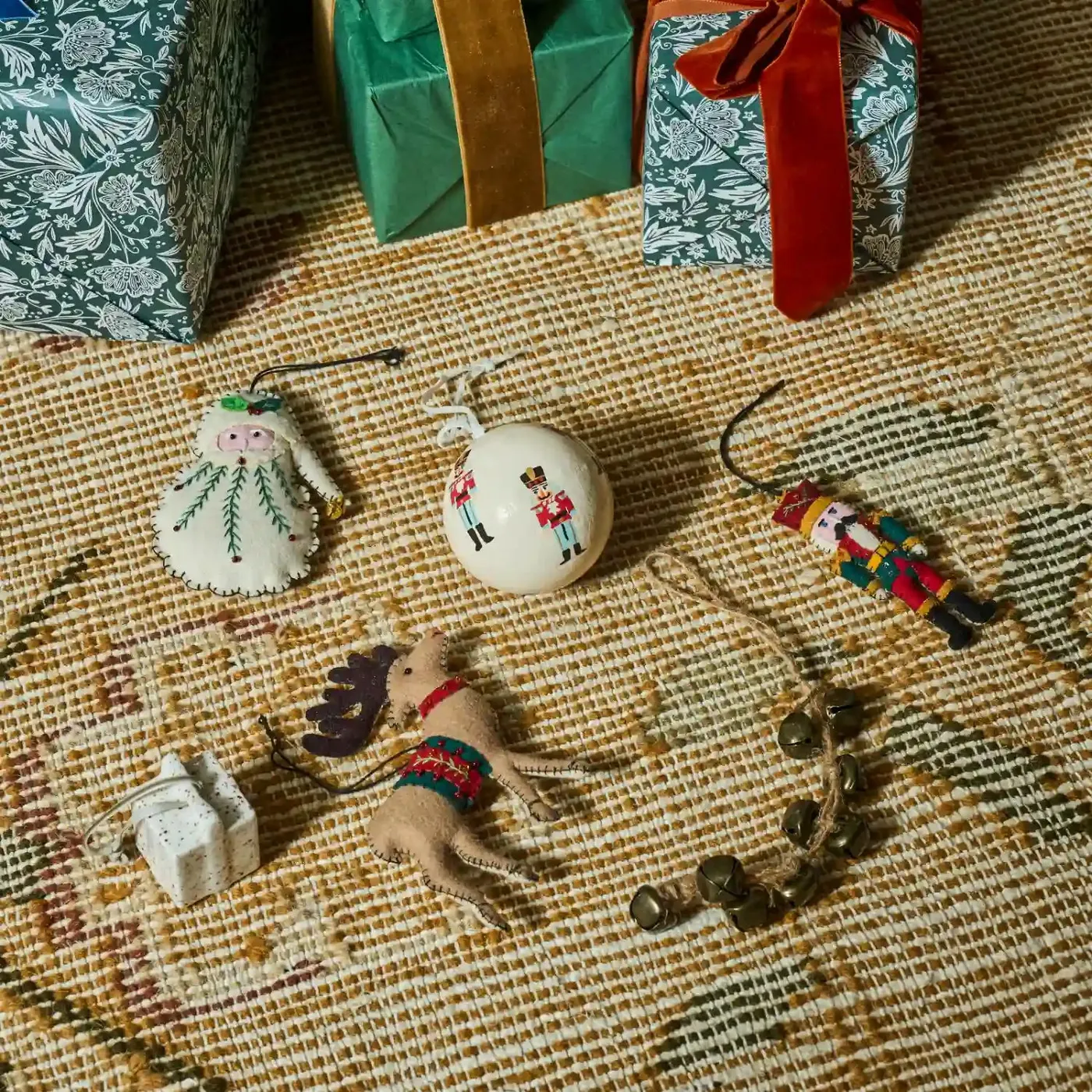Christmas Tree Sets with Decorations | Neptune